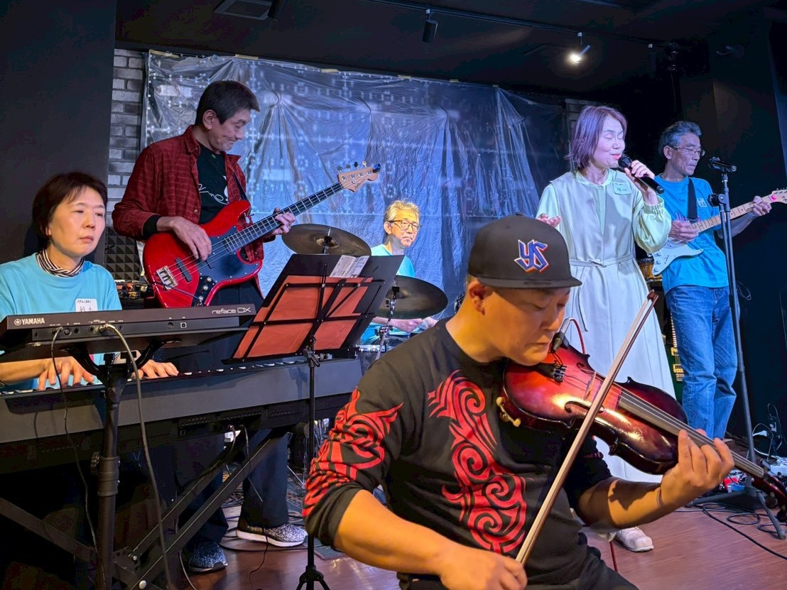 �N���b�N����Ɗg��ʐ^������܂�